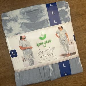 Honeydew pajama set size large